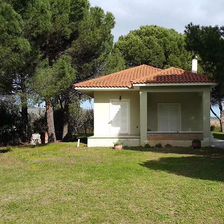 Villa Sunny Day Marathón Екстериор снимка