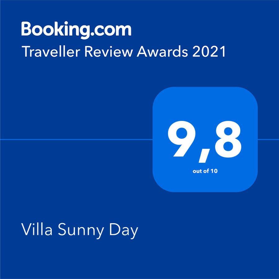 Villa Sunny Day Marathón Екстериор снимка